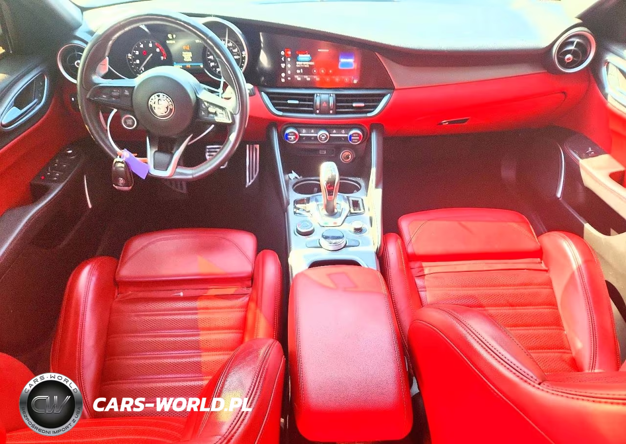 2020 Alfa Romeo Giulia Ti VIN:ZARFAMBN7L7630879 - 8