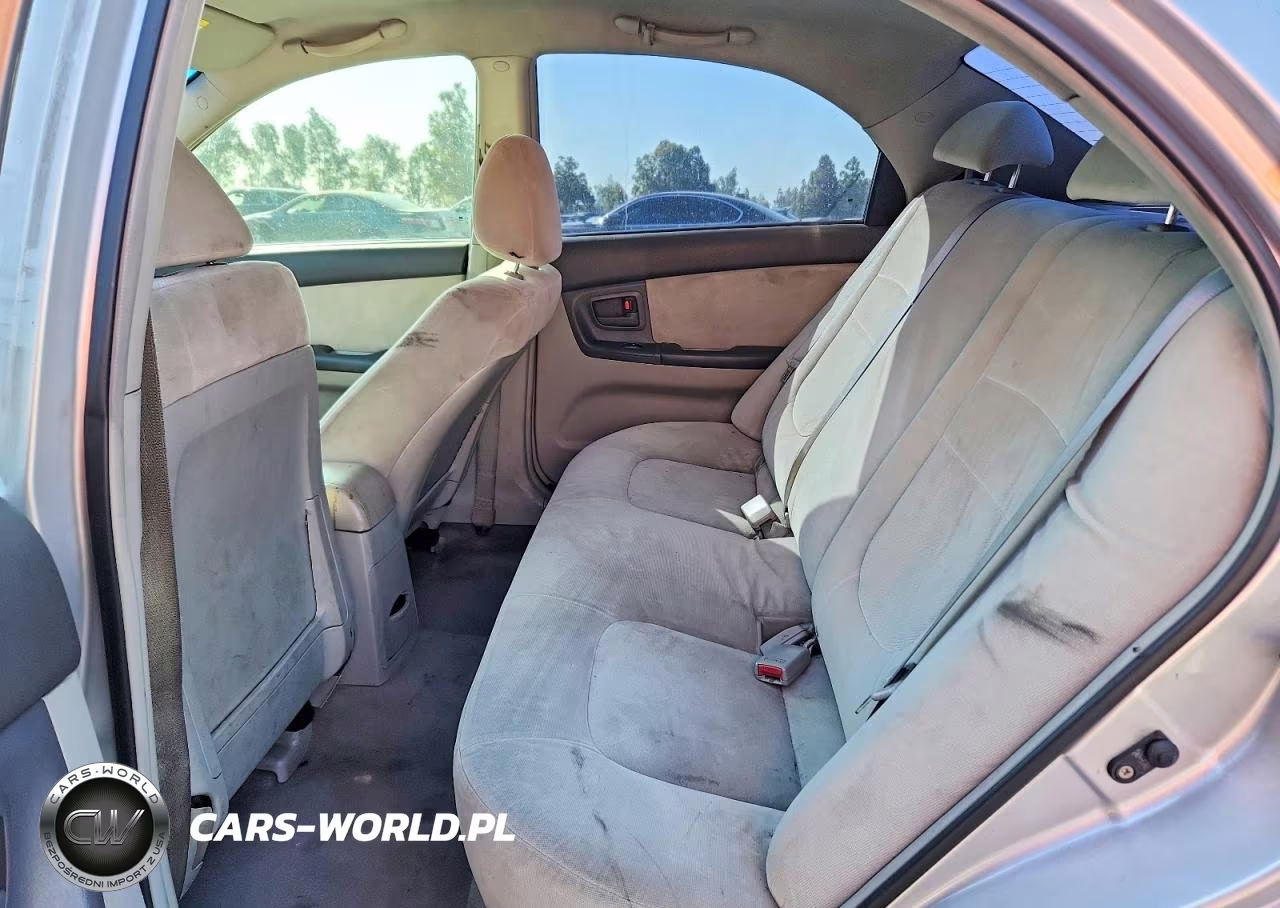 2005 Kia Spectra Lx VIN:KNAFE122455204646 - 10