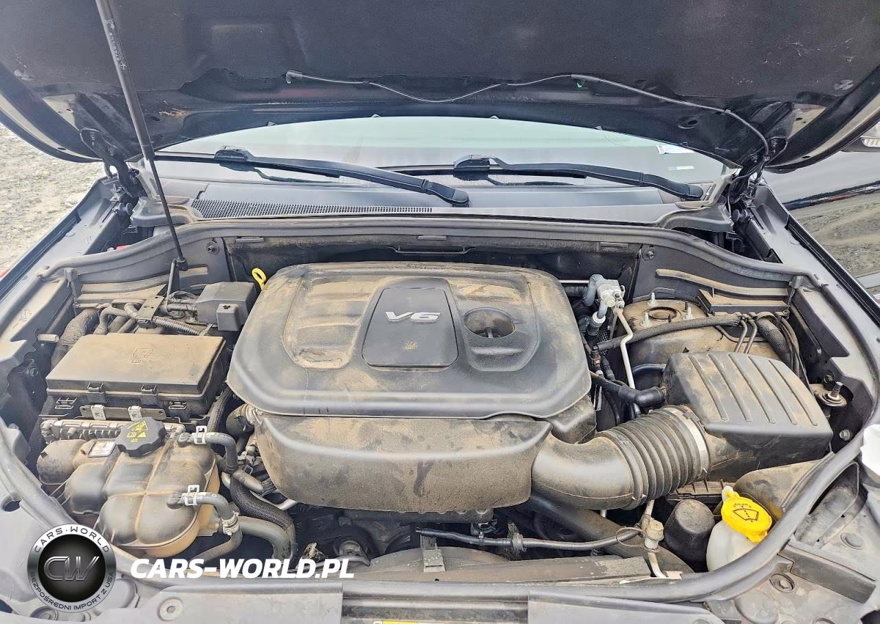 2018 Jeep Grand Cherokee Overland VIN:1C4RJECG6JC193698 - 12