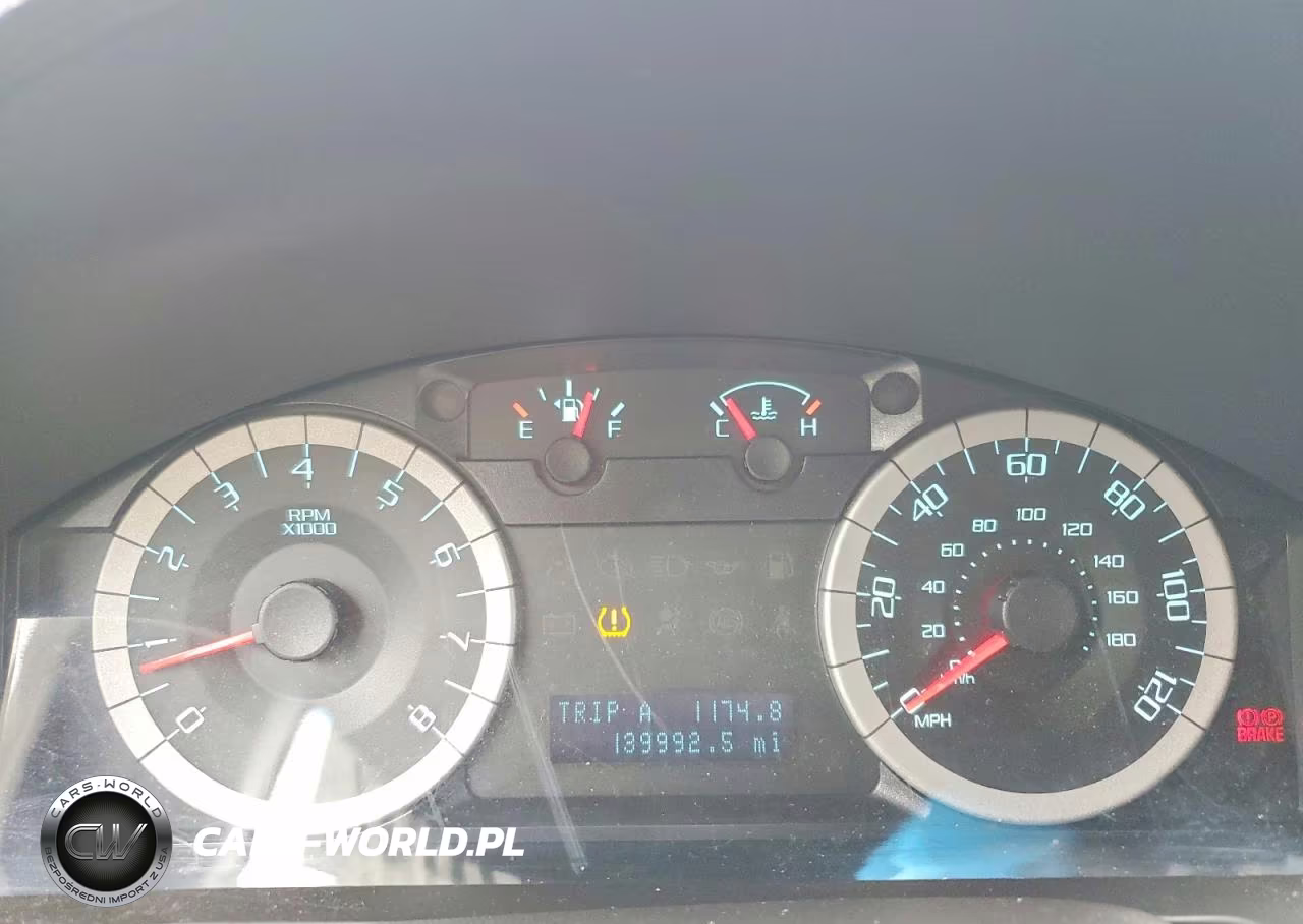 2010 Ford Escape Limited VIN:1FMCU9EG0AKC47645 - 9