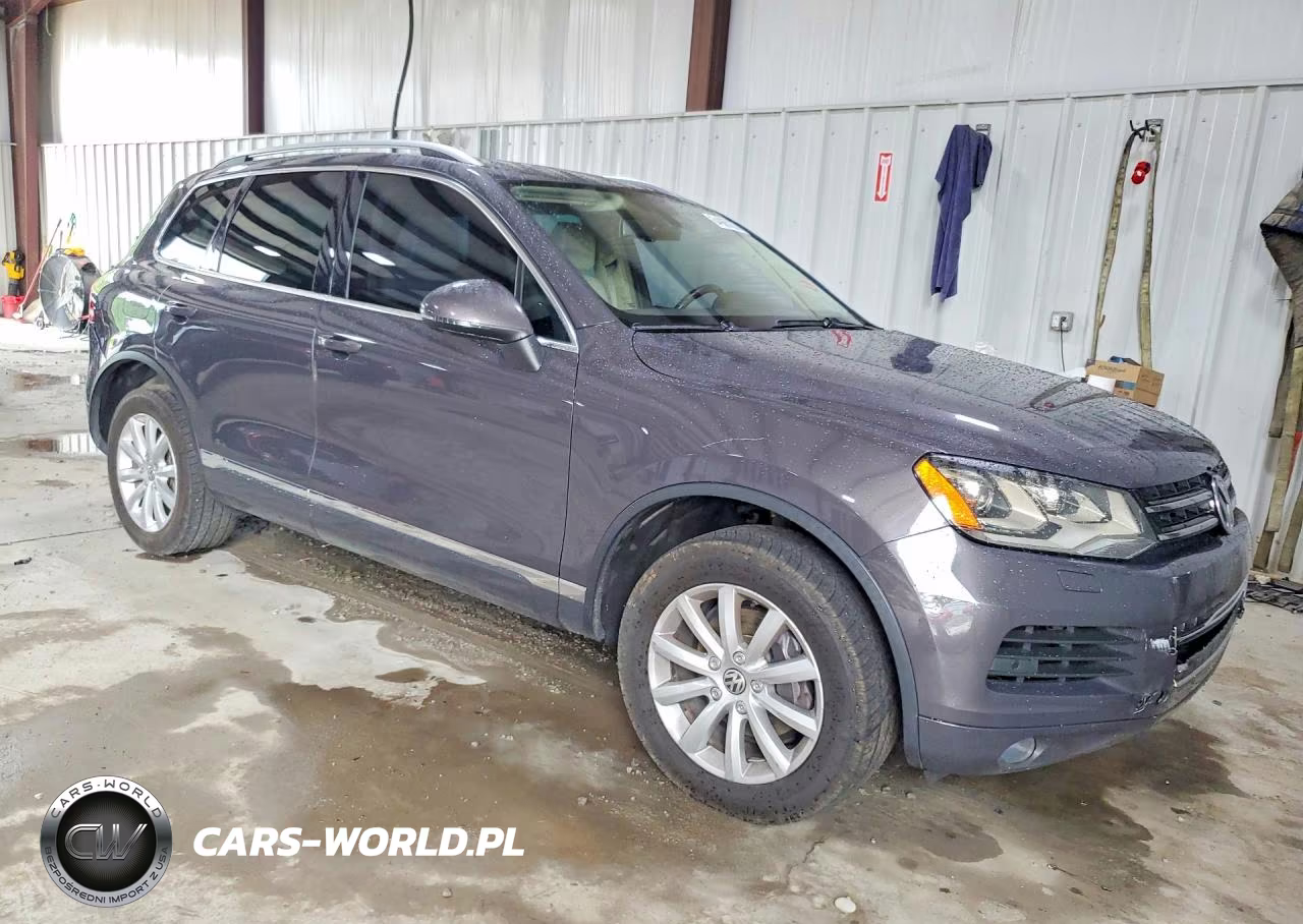 2012 Volkswagen Touareg V6 VIN:WVGFF9BP6CD000651 - 4