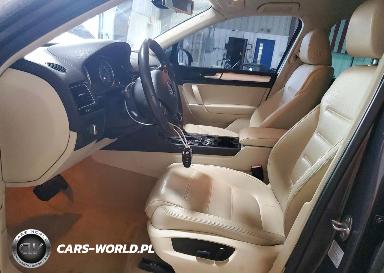 2012 Volkswagen Touareg V6 VIN:WVGFF9BP6CD000651 - 7
