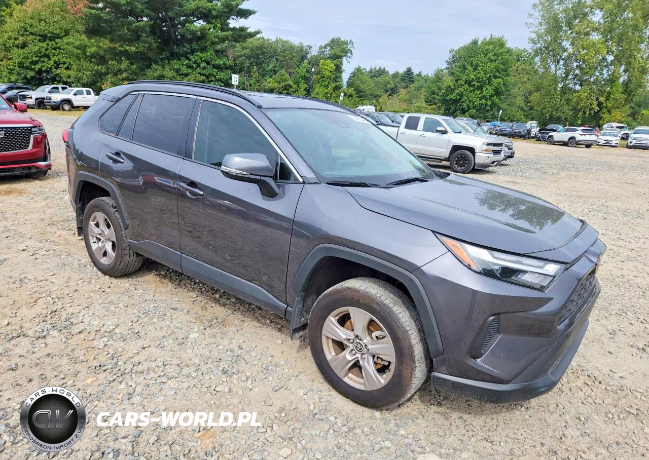 2025 Toyota Rav4 Xle VIN:2T3W1RFV9SC330265 - 4