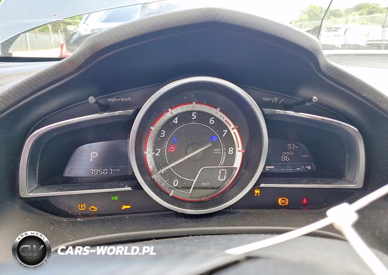 2014 Mazda 3 Touring VIN:JM1BM1L3XE1155729 - 9