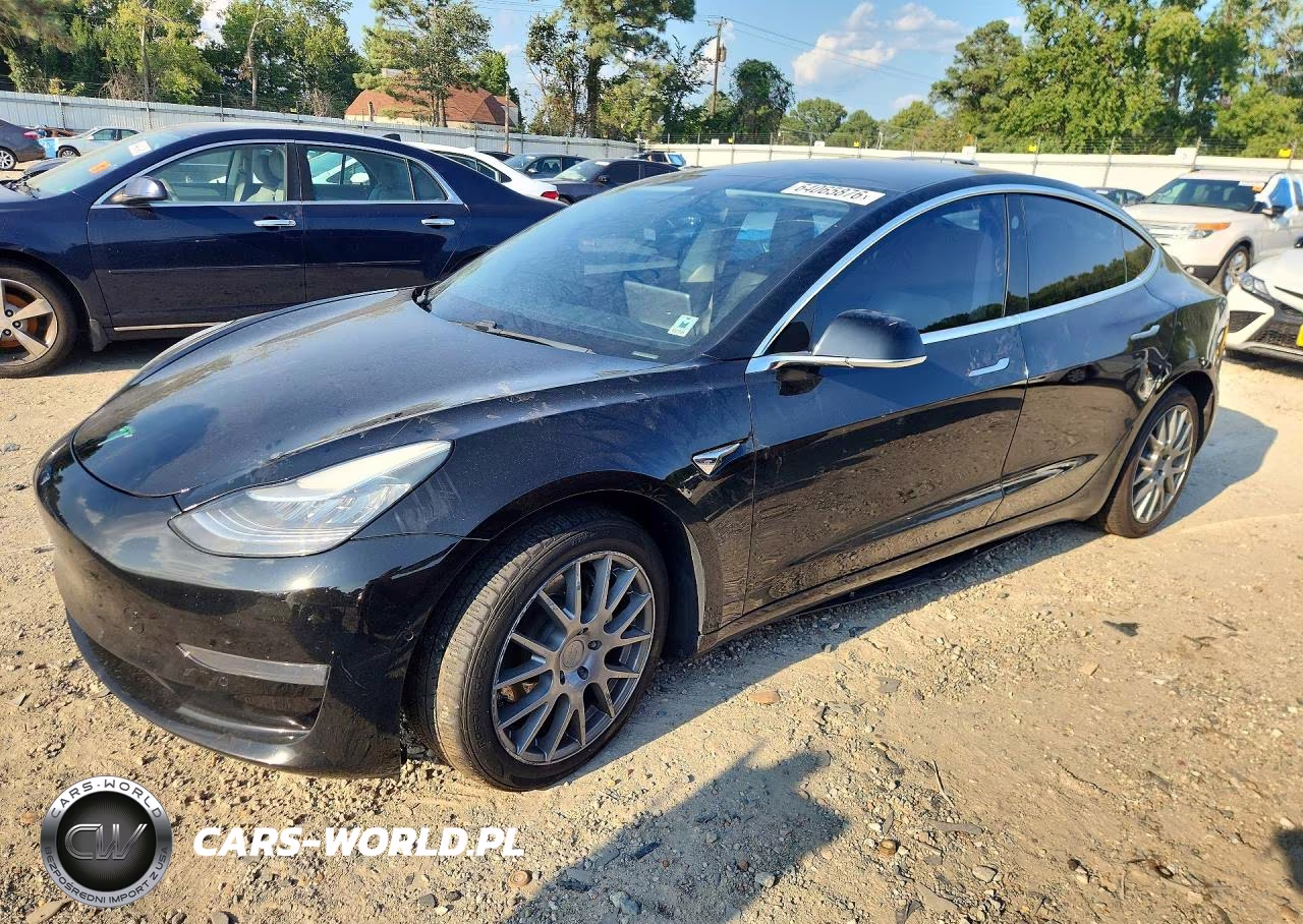 2019 Tesla Model 3 – zdjęcie 1 z 12