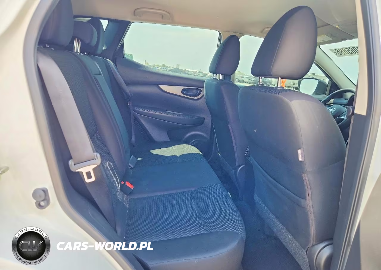 2019 Nissan Rogue Sport S VIN:JN1BJ1CRXKW325246 - 11