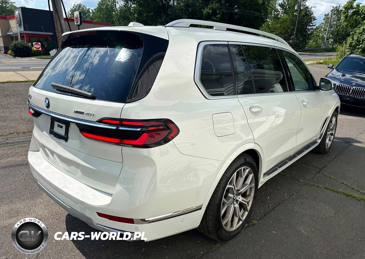 2025 BMW X7 xDrive40I VIN:5UX23EM07S9Y27594 - 3