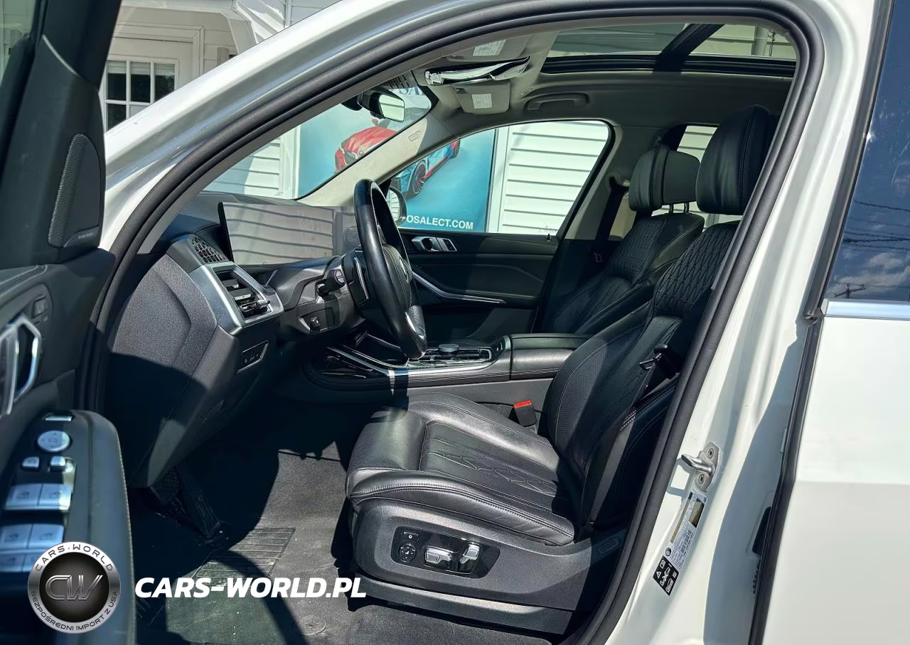 2025 BMW X7 xDrive40I VIN:5UX23EM07S9Y27594 - 7