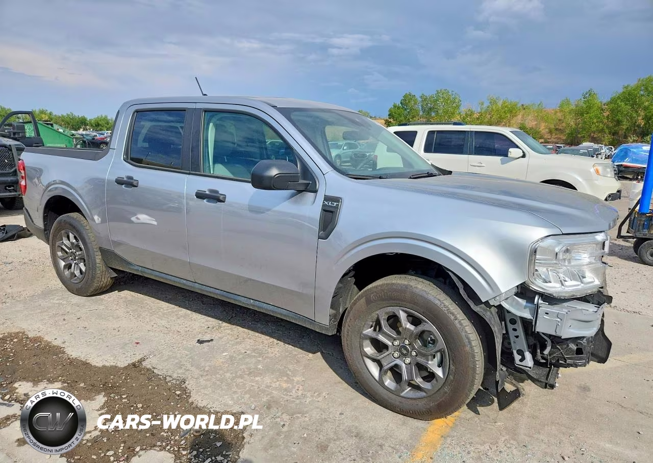 2024 Ford Maverick Xlt VIN:3FTTW8J90RRB46094 - 4
