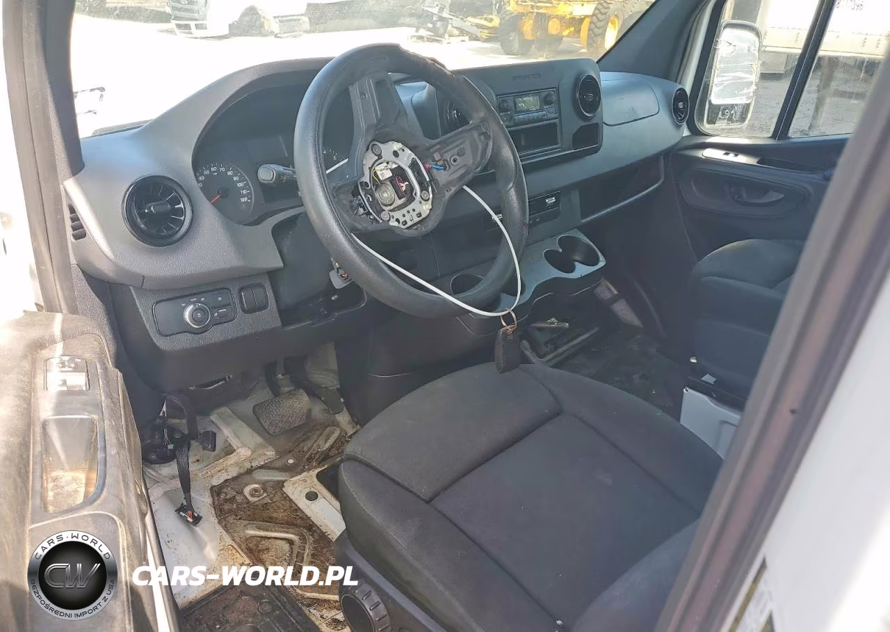 2021 Mercedes Benz Sprinter Refrigerated Deliveryvan VIN:W1Y70BGY7MT073324 - 8