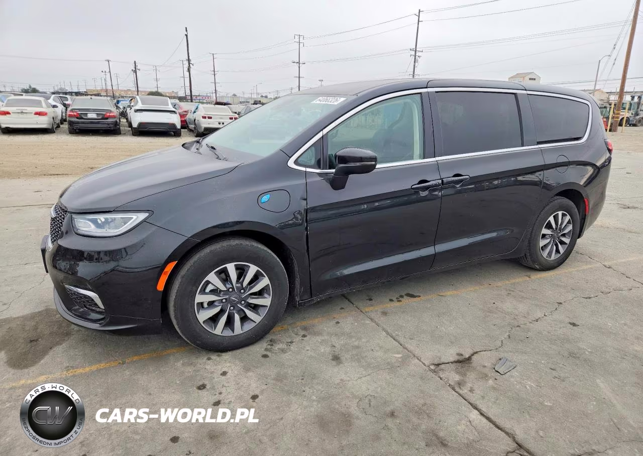 2023 Chrysler Pacifica Hybrid Touring L – zdjęcie 1 z 13