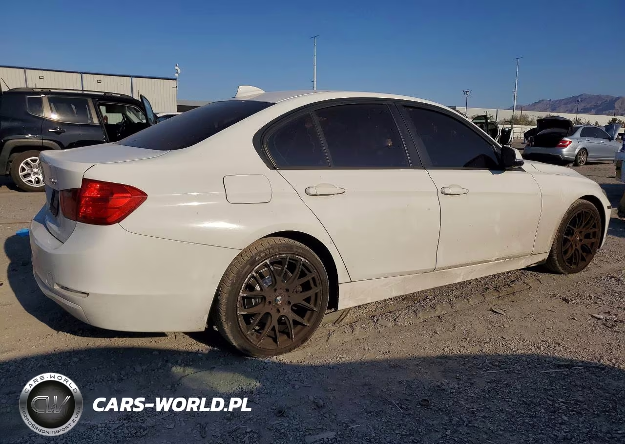 2012 BMW 328 I Sulev VIN:WBA3C1C50CF433124 - 3