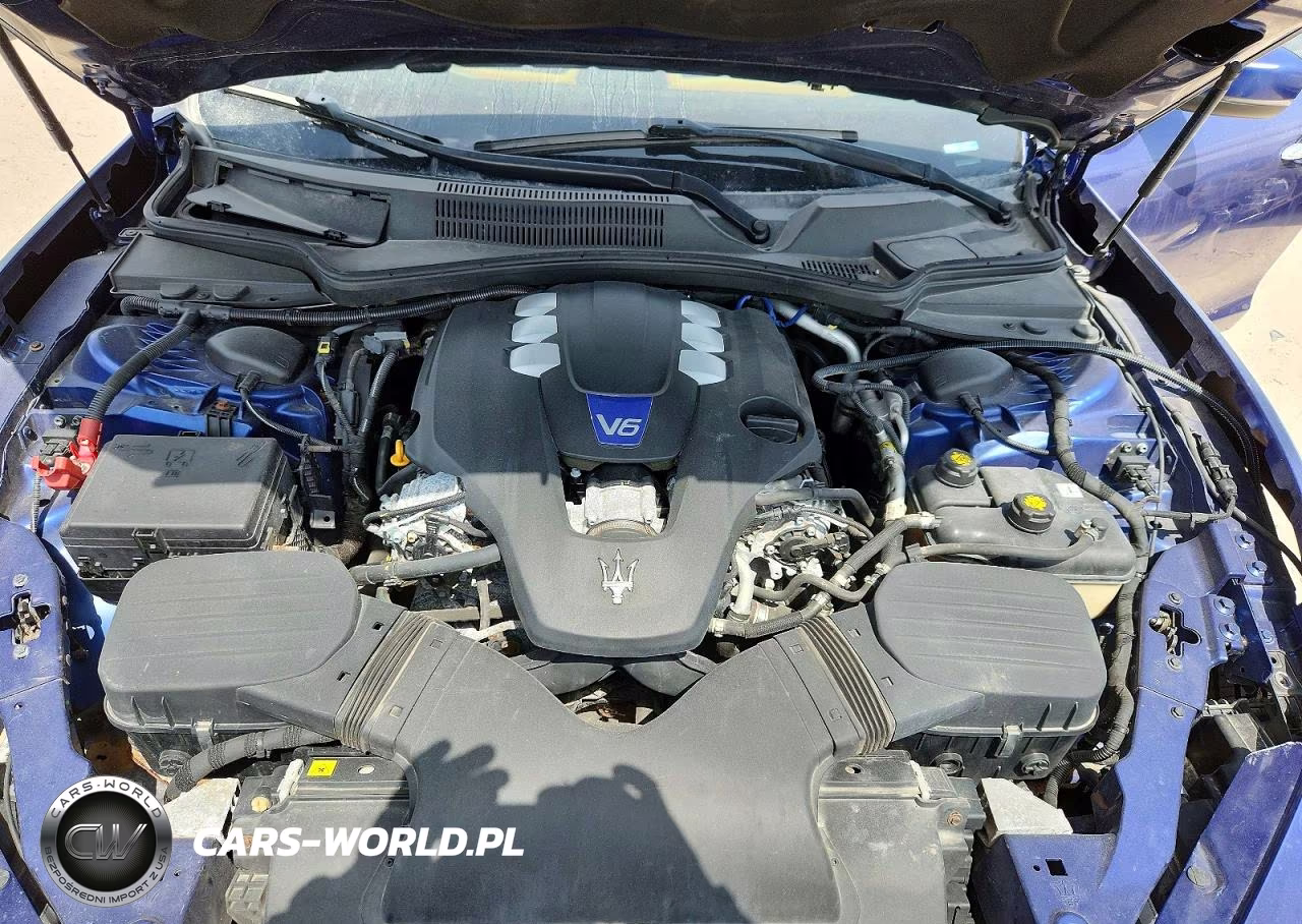 2018 Maserati Ghibli S Q4 Gransport VIN:ZAM57YTS8J1290914 - 13