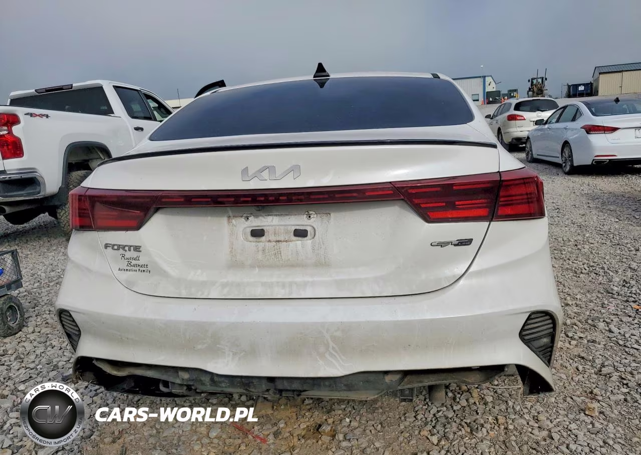2023 Kia Forte Gt Line VIN:3KPF54AD5PE523553 - 6