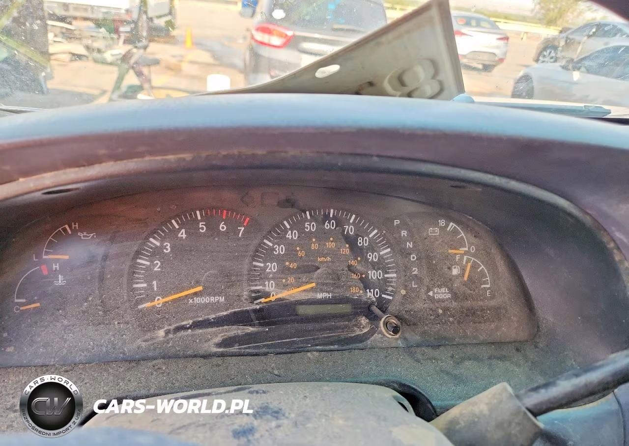 2002 Toyota Tundra Sr5 V8 VIN:5TBBT44122S261861 - 9