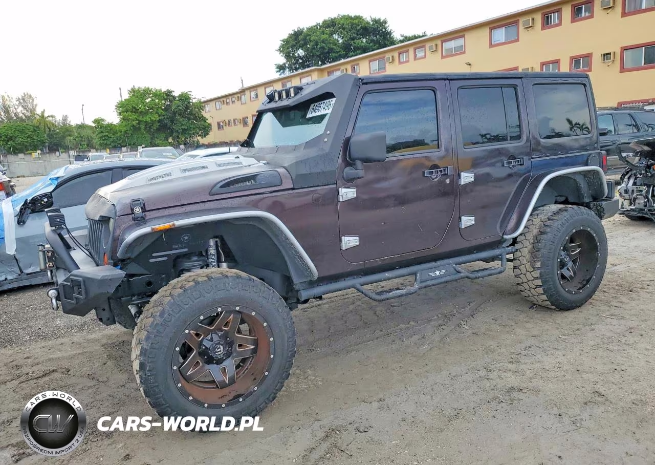 2012 Jeep Wrangler Unlimited Sahara