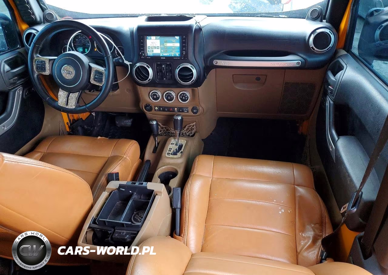 2012 Jeep Wrangler Unlimited Sahara VIN:1C4BJWEG0CL243793 - 8