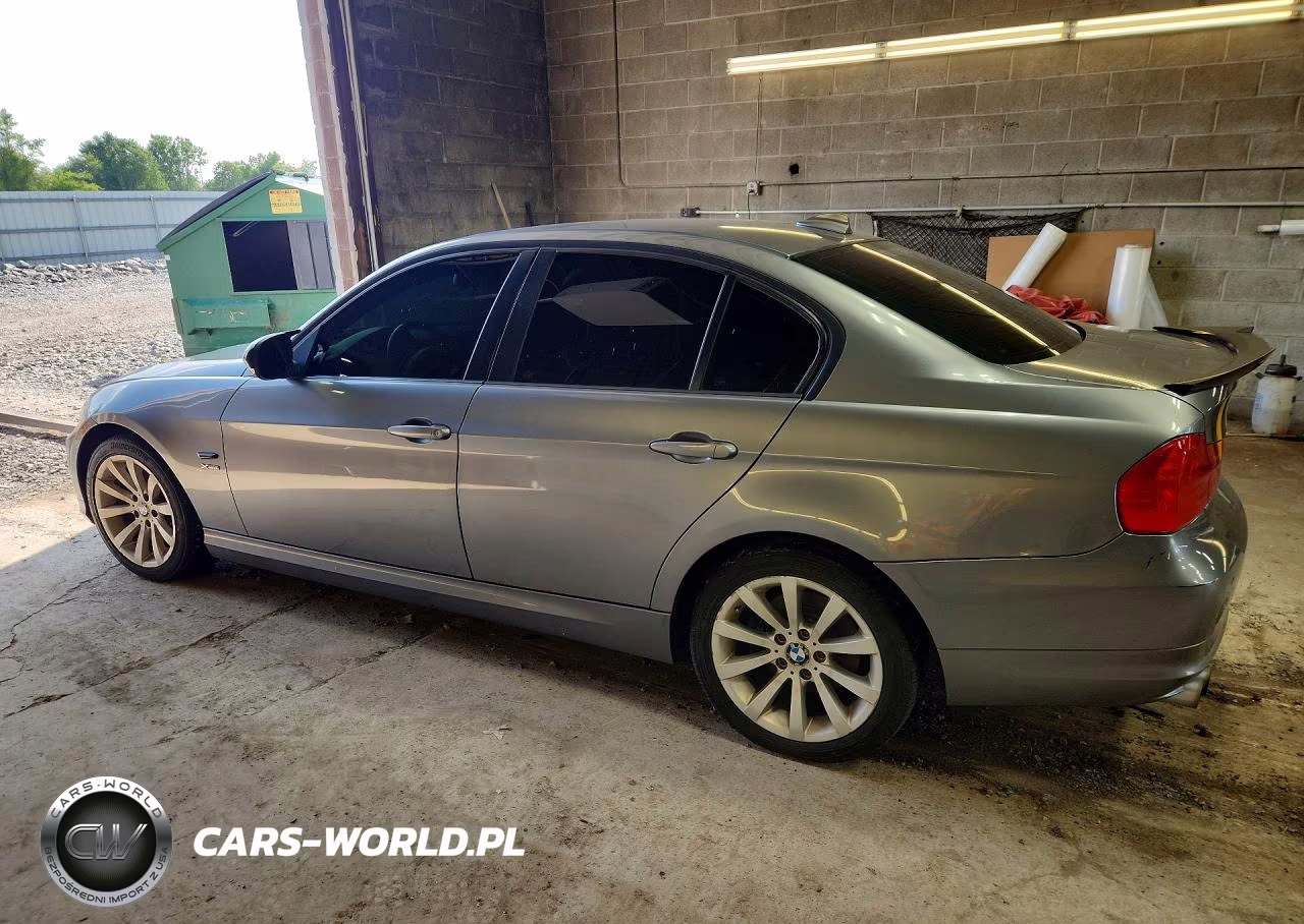 2011 BMW 328 Xi VIN:WBAPK7G50BNN48828 - 2