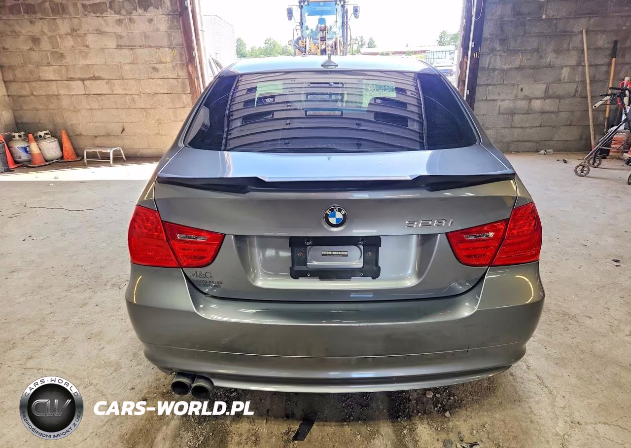 2011 BMW 328 Xi VIN:WBAPK7G50BNN48828 - 6