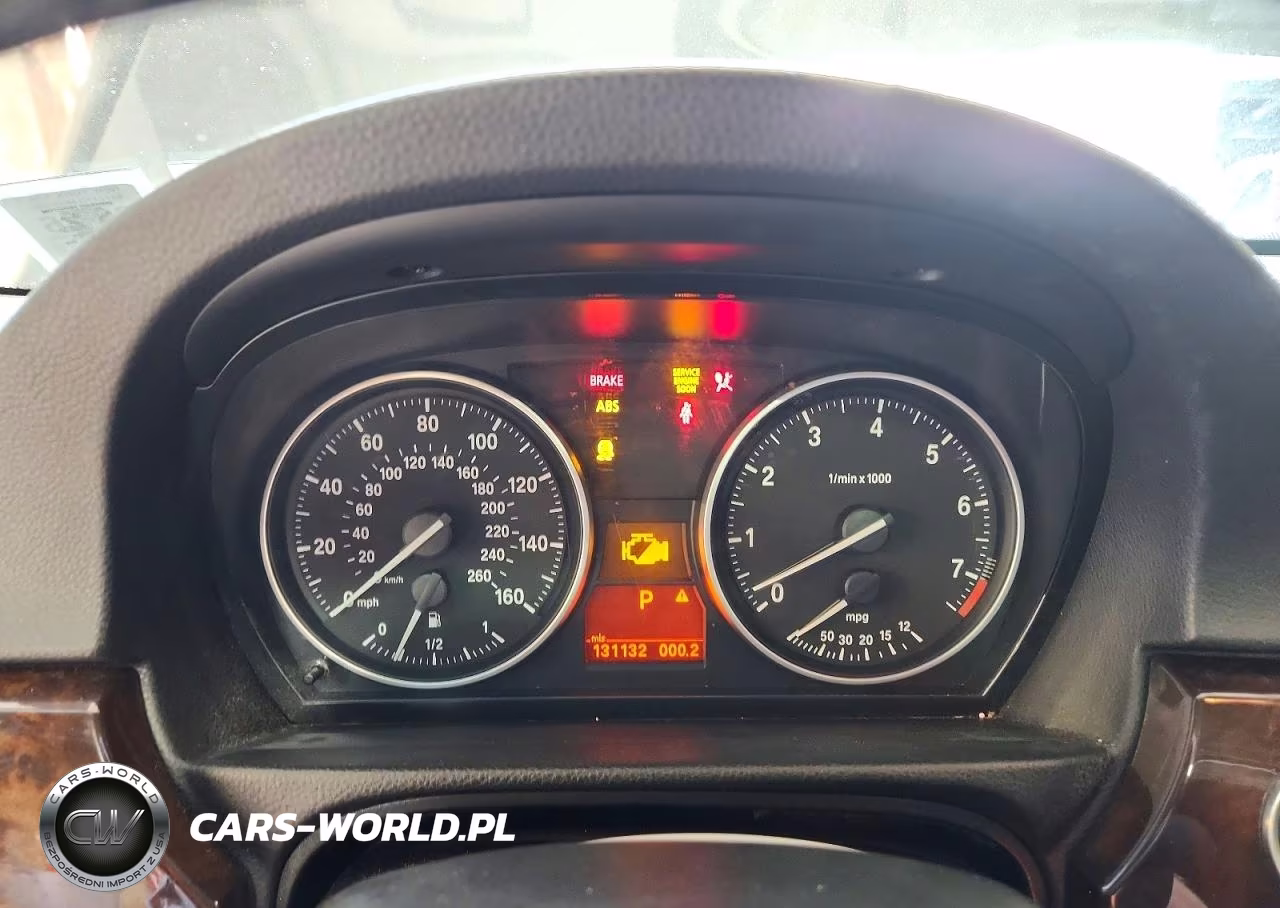 2011 BMW 328 Xi VIN:WBAPK7G50BNN48828 - 9