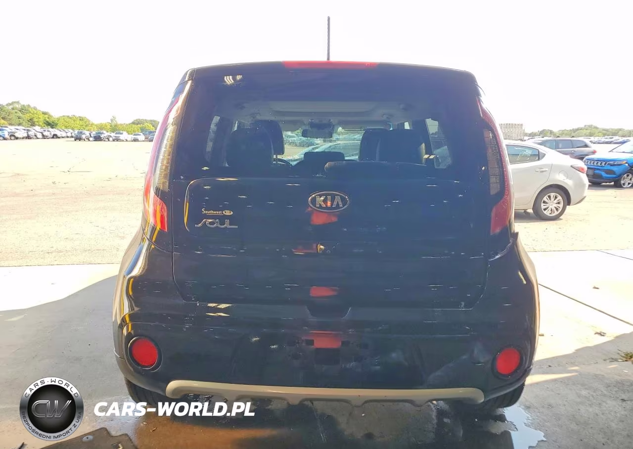2017 Kia Soul + VIN:KNDJP3A59H7451765 - 6