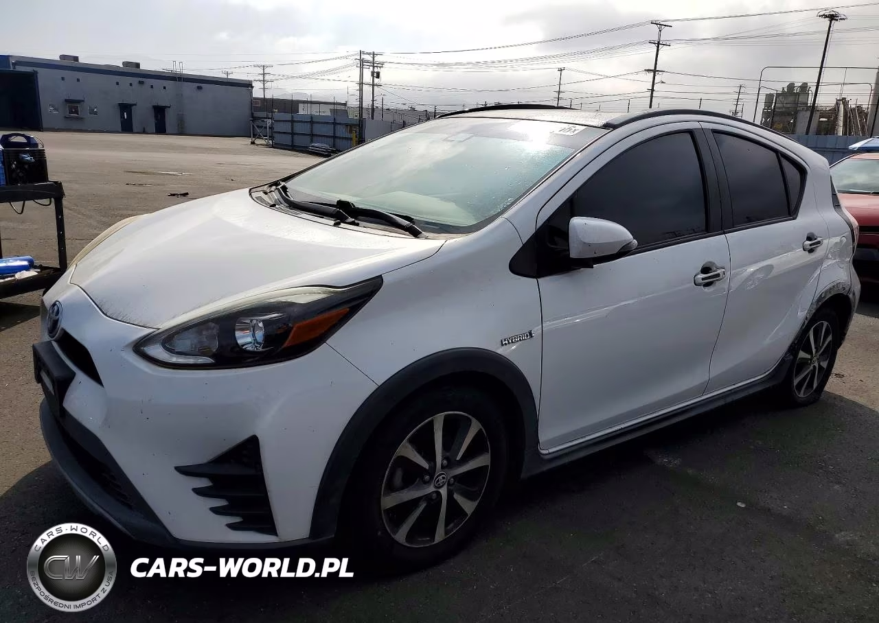 2018 Toyota Prius C Two