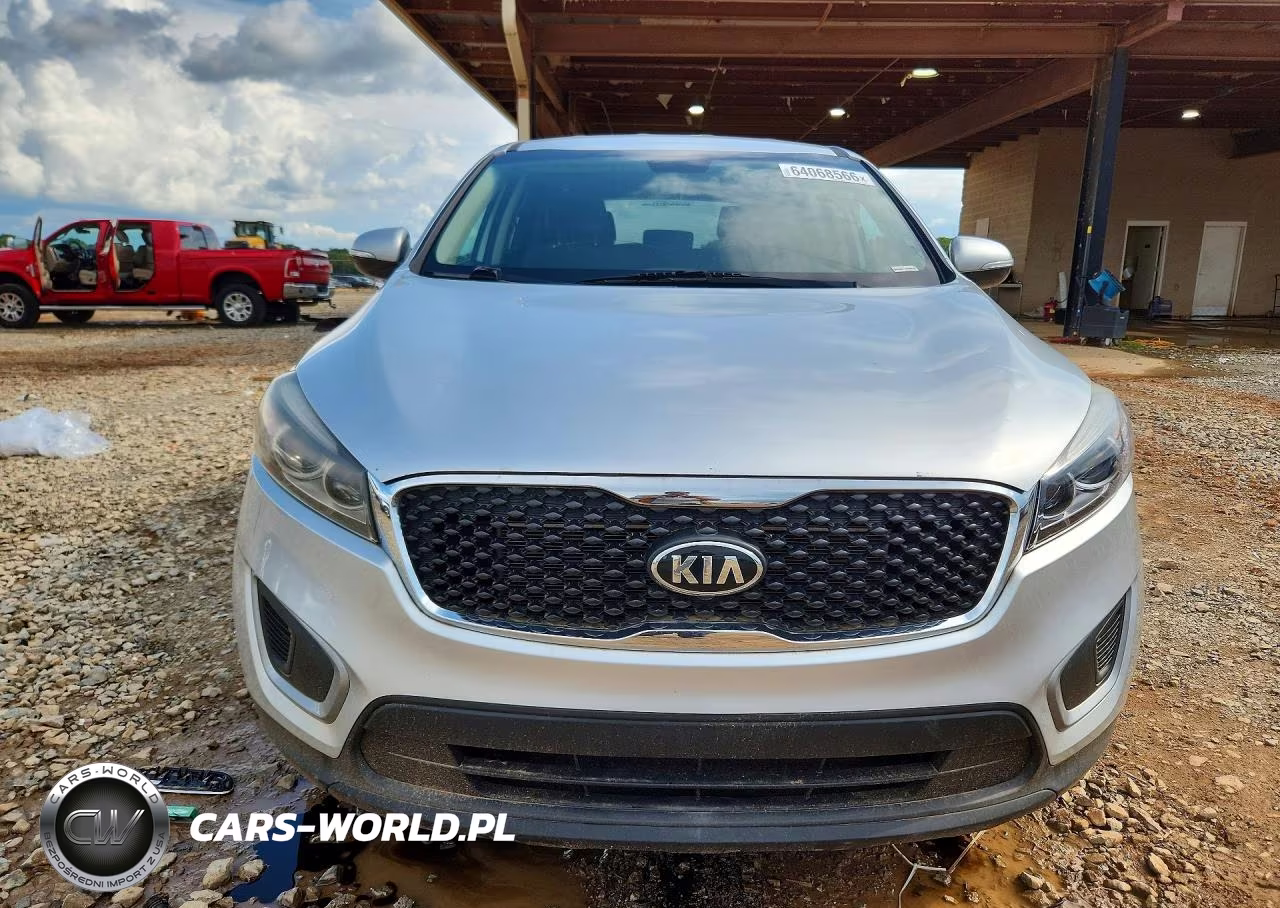 2018 Kia Sorento L VIN:5XYPG4A36JG345068 - 5