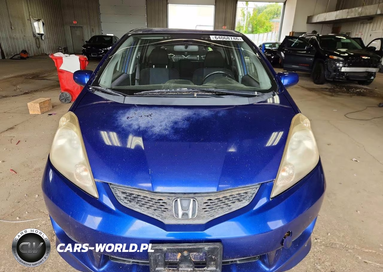 2010 Honda Fit Sport VIN:JHMGE8G49AS006777 - 5