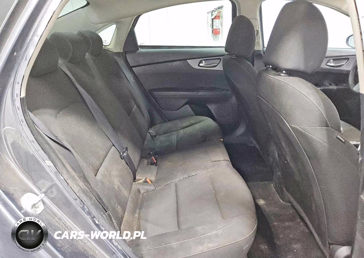2021 Kia Forte Fe VIN:3KPF24AD5ME320019 - 10