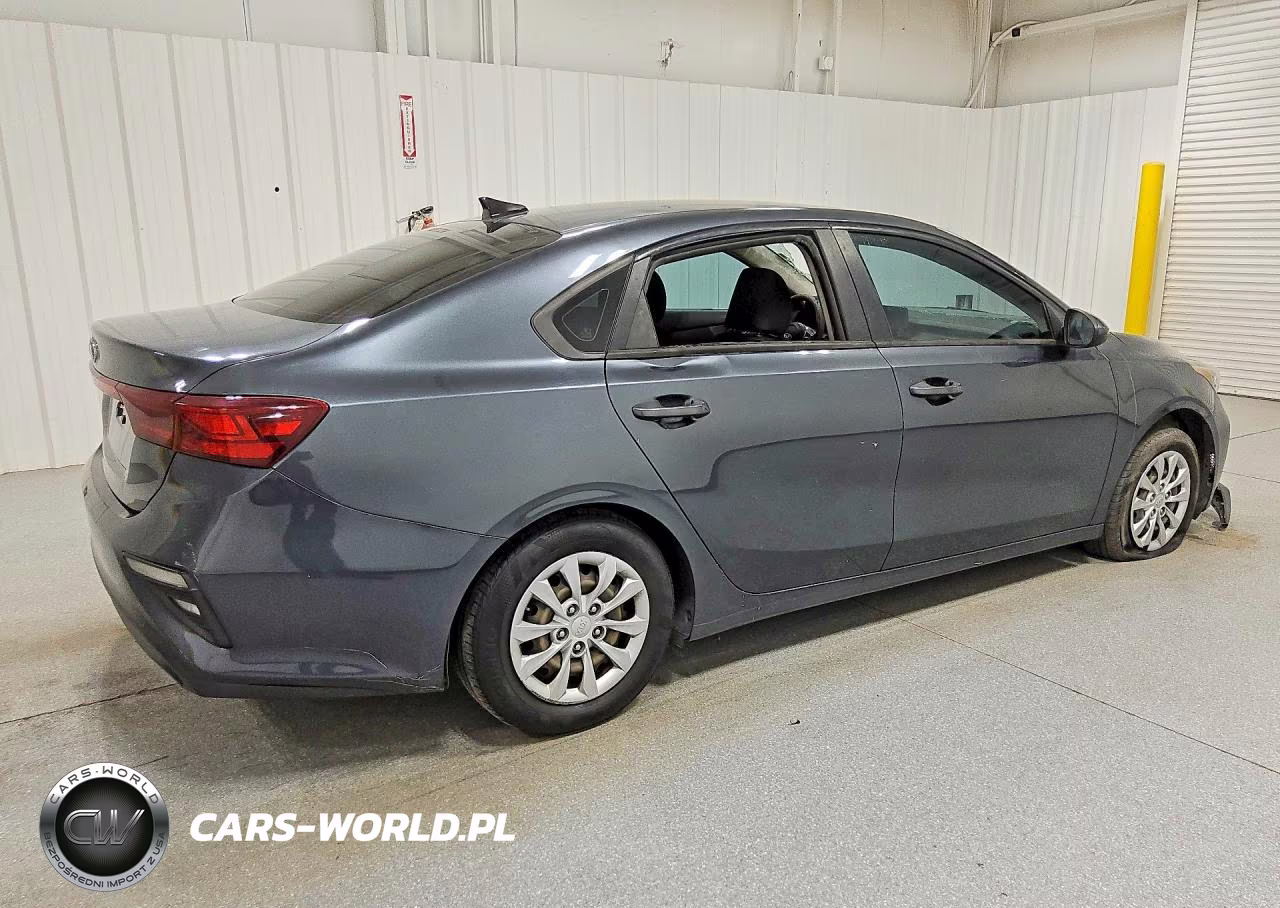 2021 Kia Forte Fe VIN:3KPF24AD5ME320019 - 3