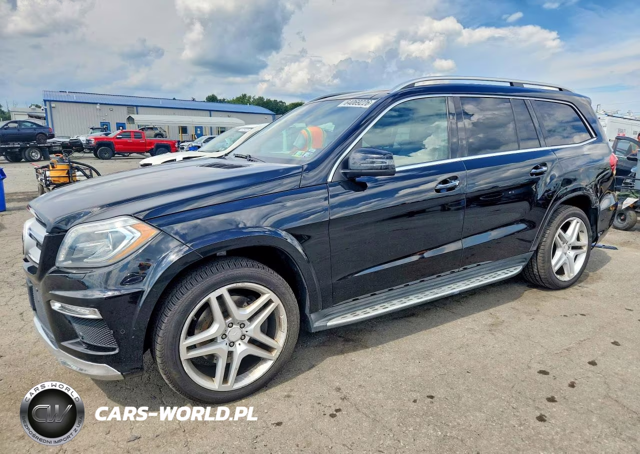 2015 Mercedes-Benz Gl 550 4Matic VIN:4JGDF7DE5FA558343 - 1