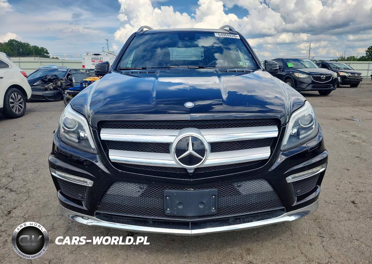 2015 Mercedes-Benz Gl 550 4Matic VIN:4JGDF7DE5FA558343 - 5