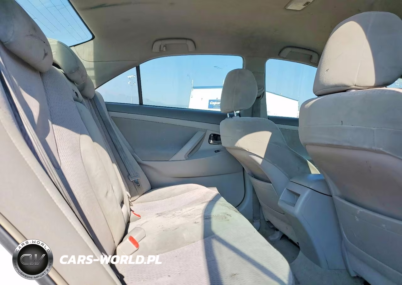 2010 Toyota Camry Le VIN:4T4BF3EK8AR069517 - 10