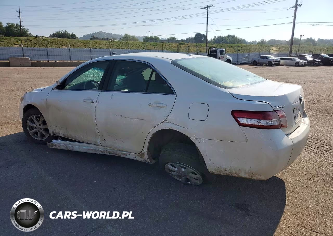 2010 Toyota Camry Le VIN:4T4BF3EK8AR069517 - 2