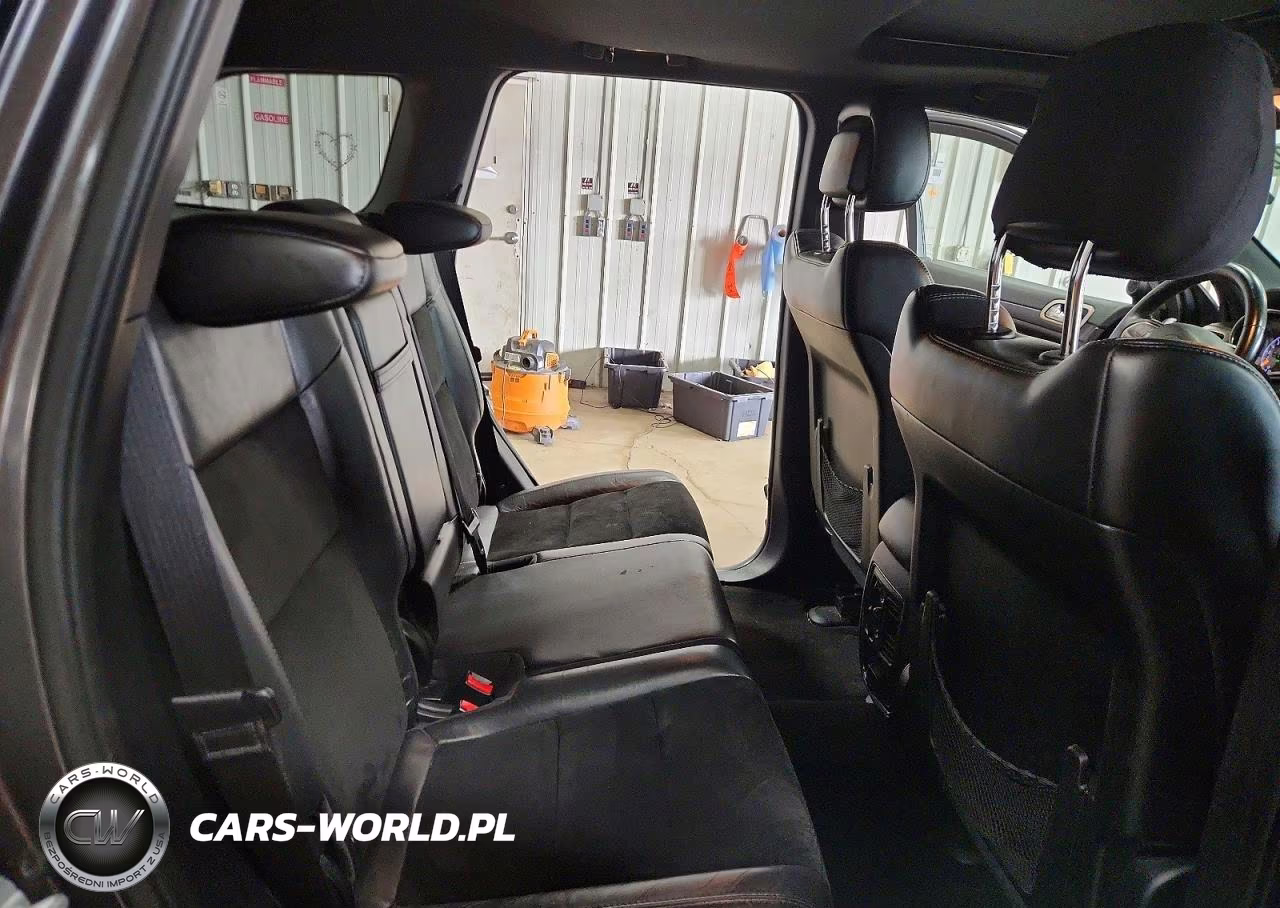 2014 Jeep Grand Cherokee Laredo VIN:1C4RJFAG4EC547152 - 11