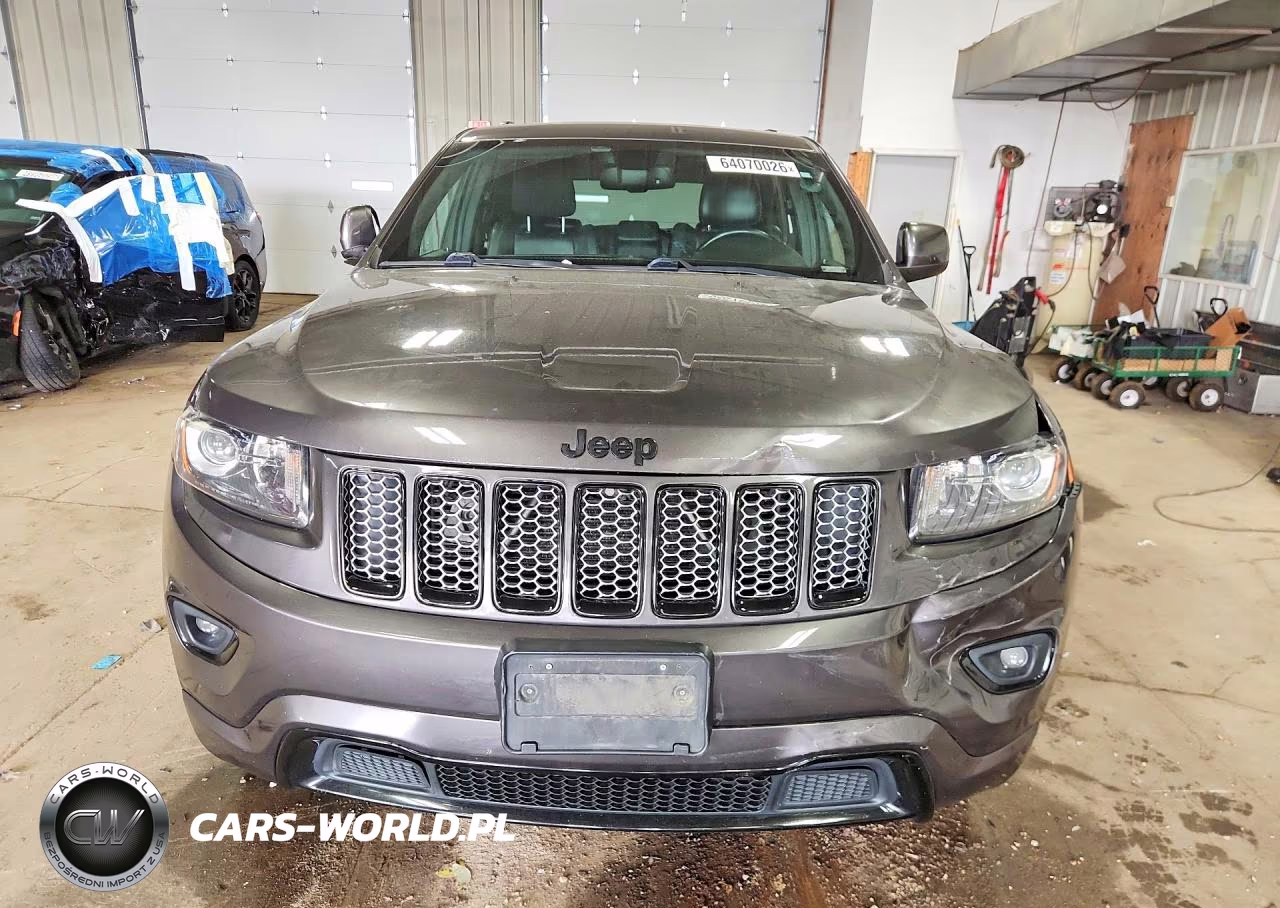 2014 Jeep Grand Cherokee Laredo VIN:1C4RJFAG4EC547152 - 5