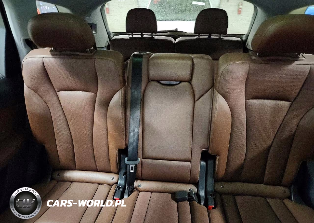 2018 Audi Q7 Prestige VIN:WA1VAAF75JD022223 - 10