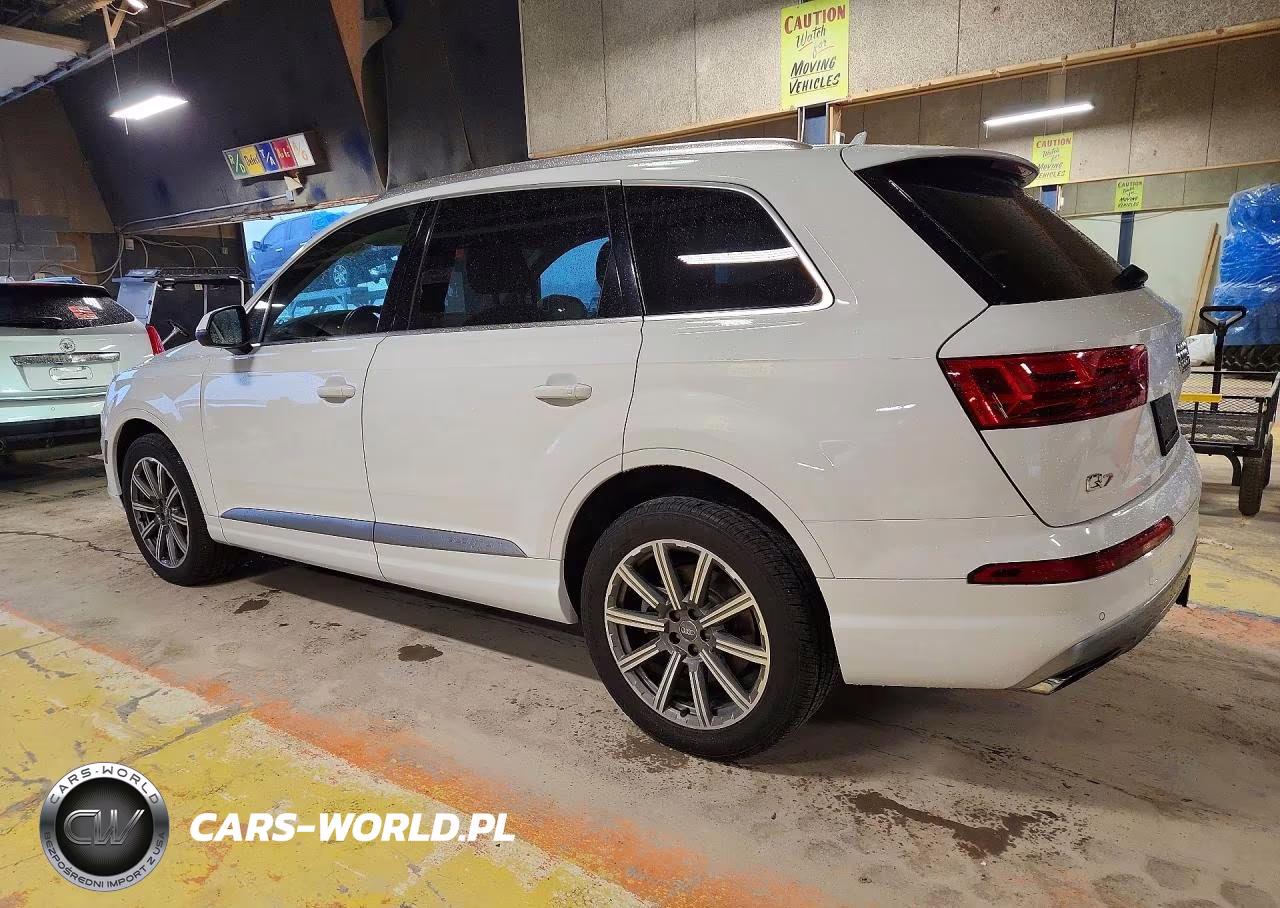 2018 Audi Q7 Prestige VIN:WA1VAAF75JD022223 - 2