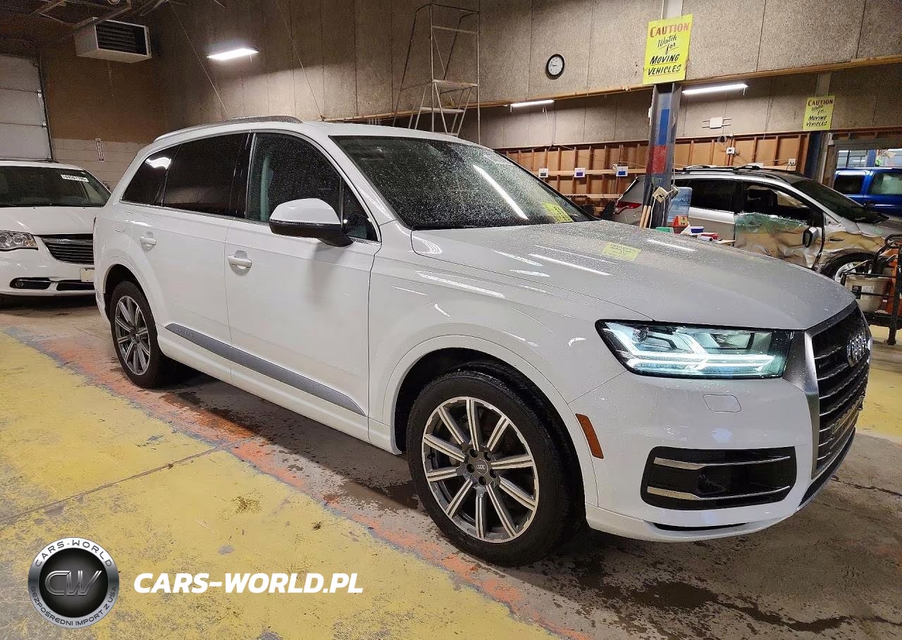 2018 Audi Q7 Prestige VIN:WA1VAAF75JD022223 - 4