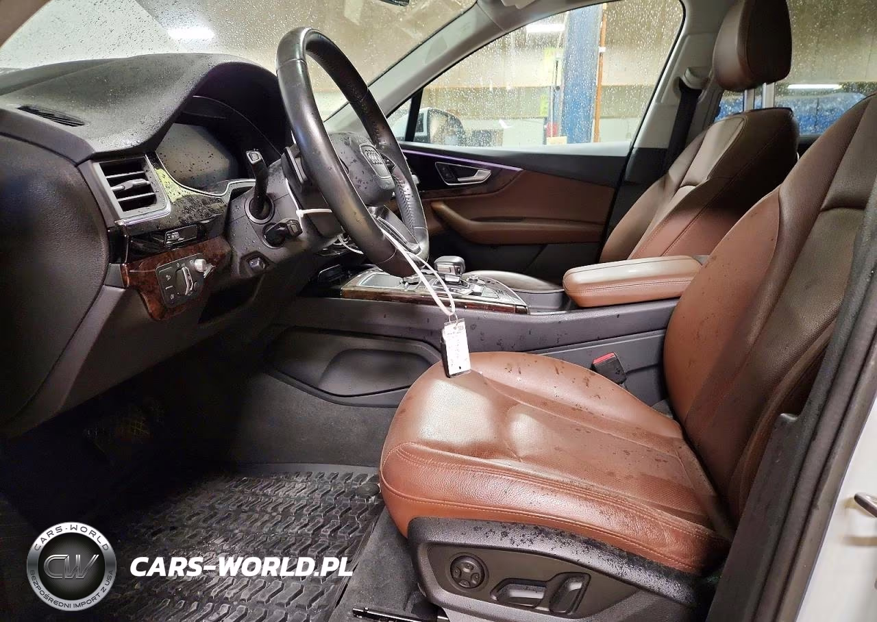 2018 Audi Q7 Prestige VIN:WA1VAAF75JD022223 - 7