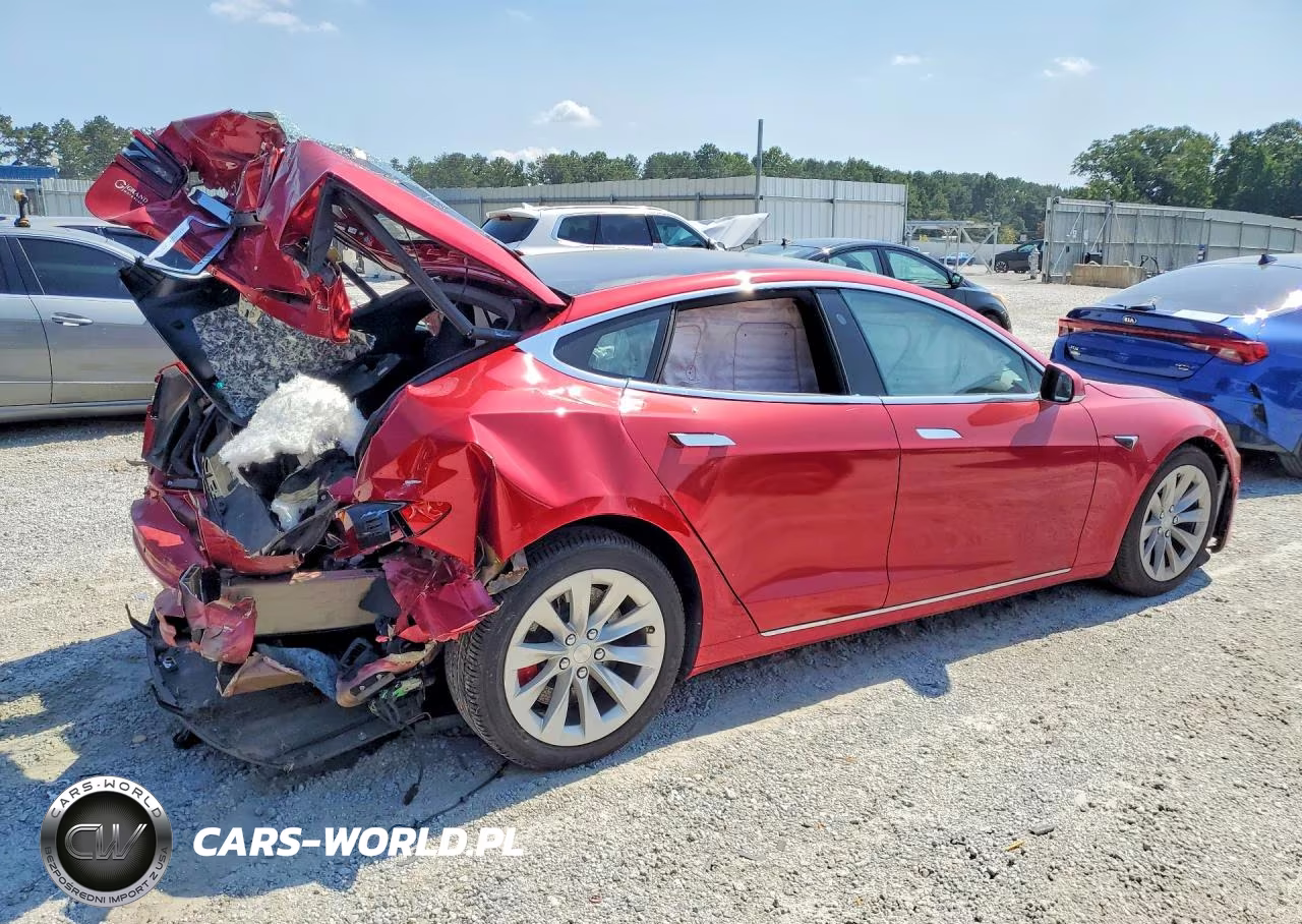 2020 Tesla Model S VIN:5YJSA1E47LF367670 - 3