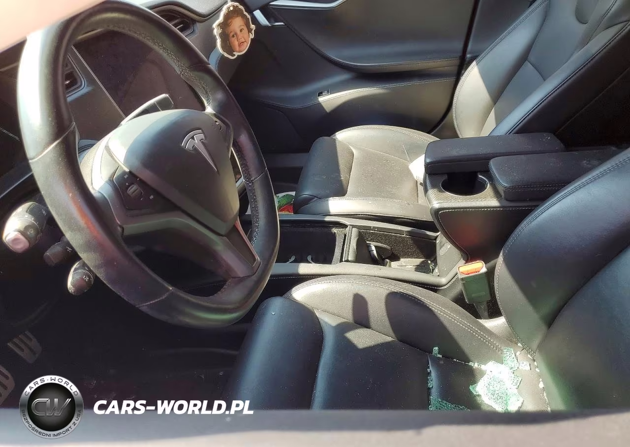 2020 Tesla Model S VIN:5YJSA1E47LF367670 - 7