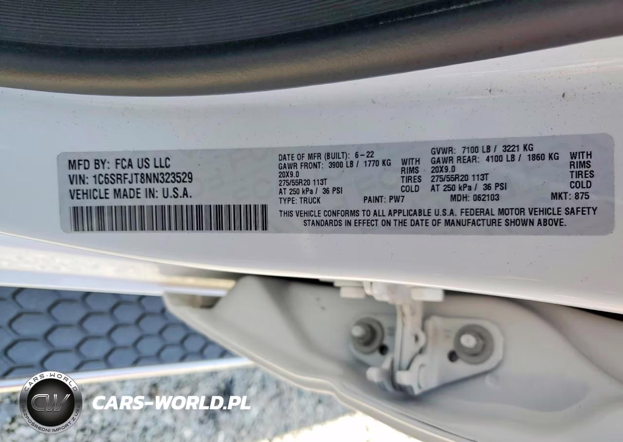 2022 Ram 1500 Laramie VIN:1C6SRFJT8NN323529 - 13