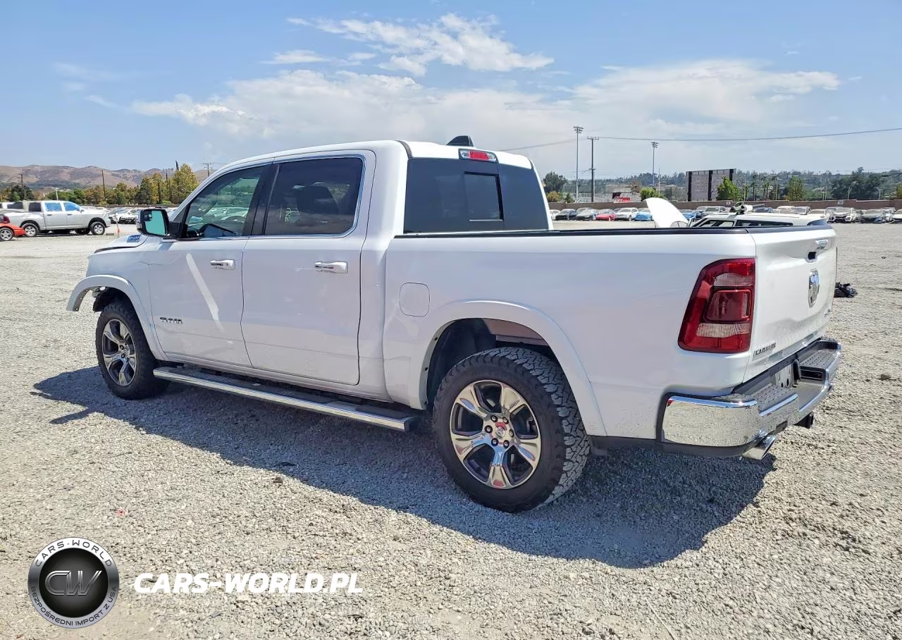 2022 Ram 1500 Laramie VIN:1C6SRFJT8NN323529 - 2