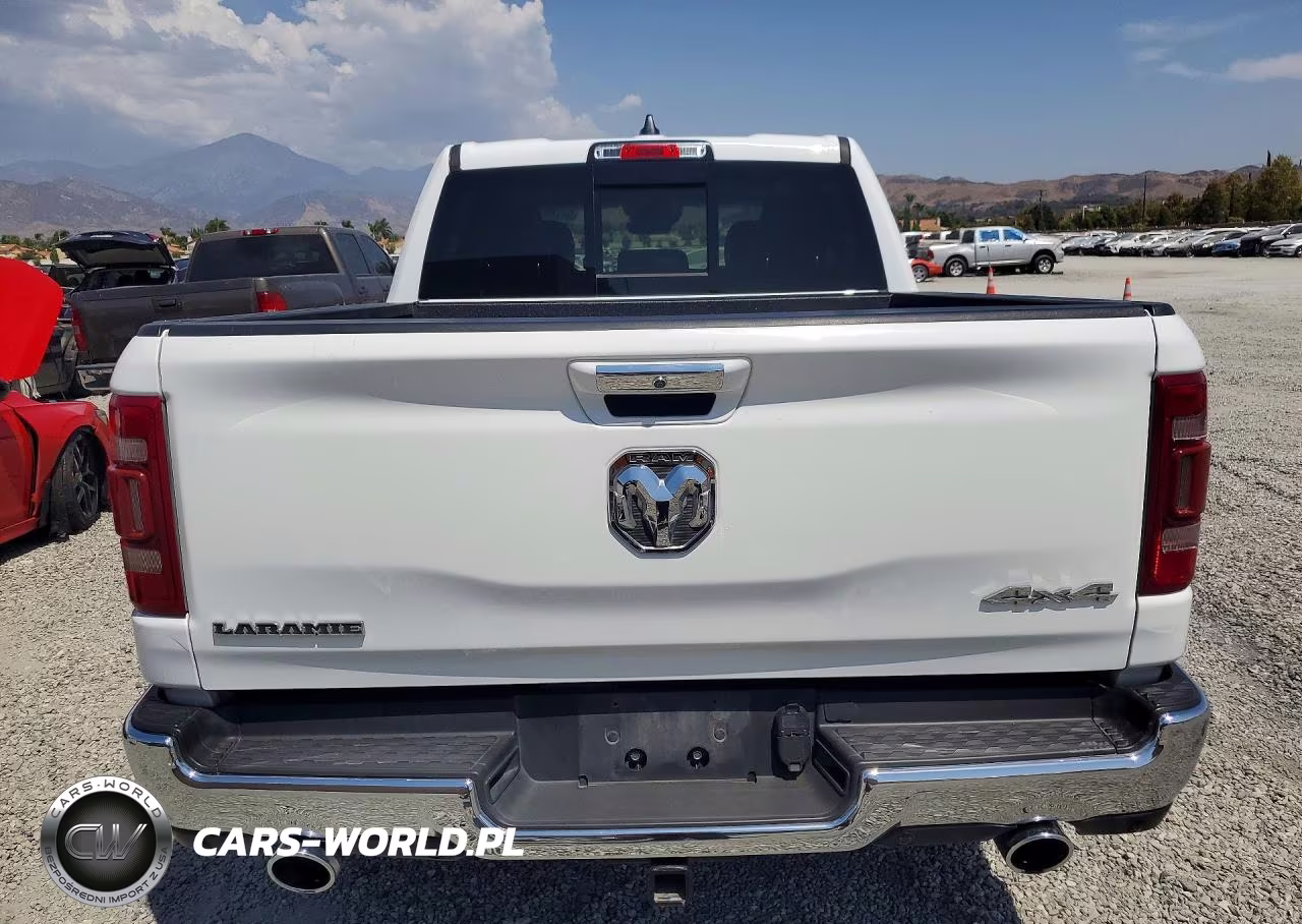 2022 Ram 1500 Laramie VIN:1C6SRFJT8NN323529 - 6