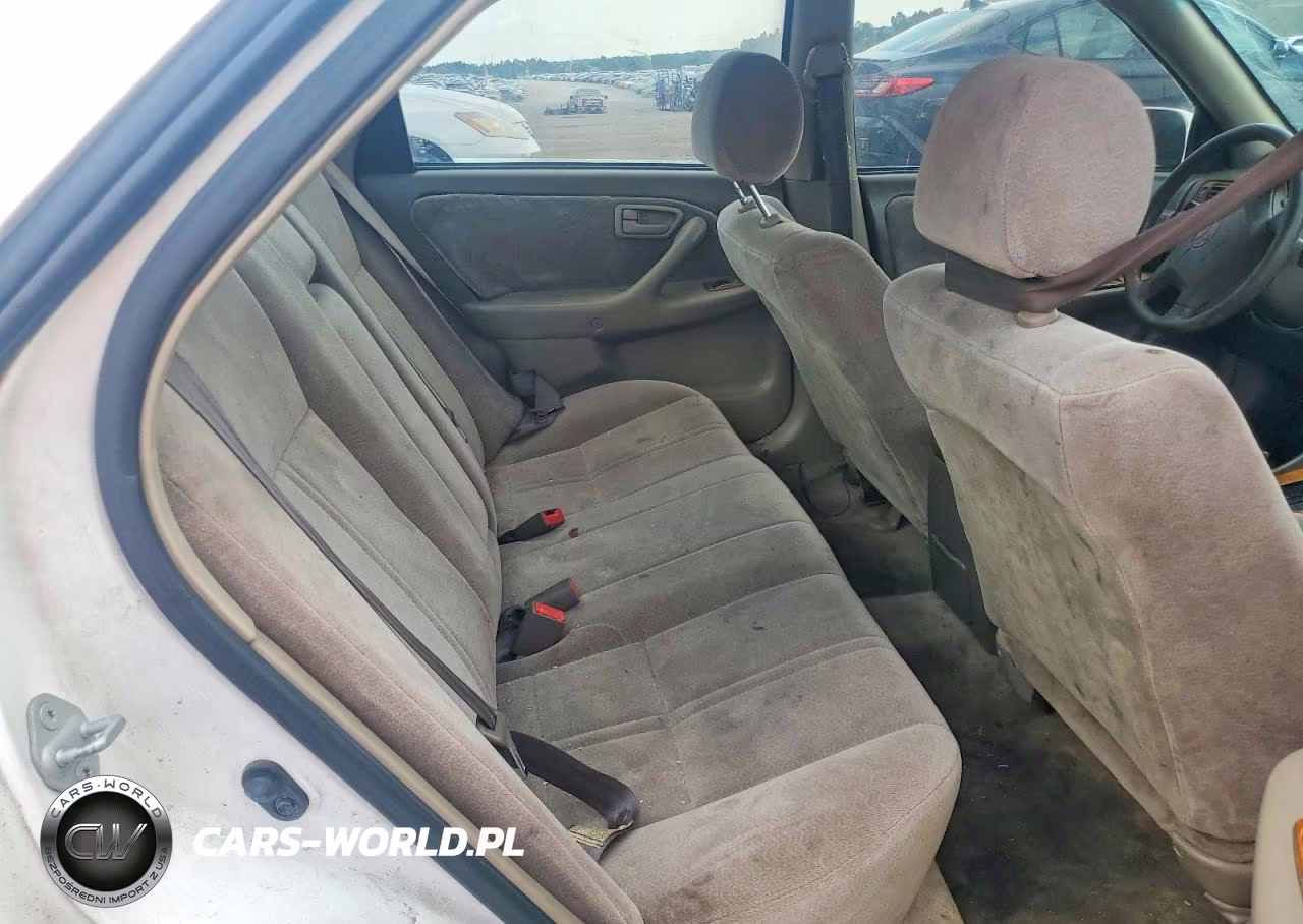 1997 Toyota Camry Le VIN:JT2BG22K0V0049472 - 10