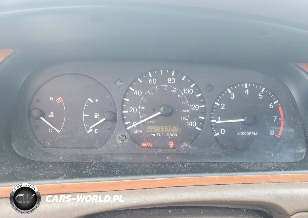 1997 Toyota Camry Le VIN:JT2BG22K0V0049472 - 9