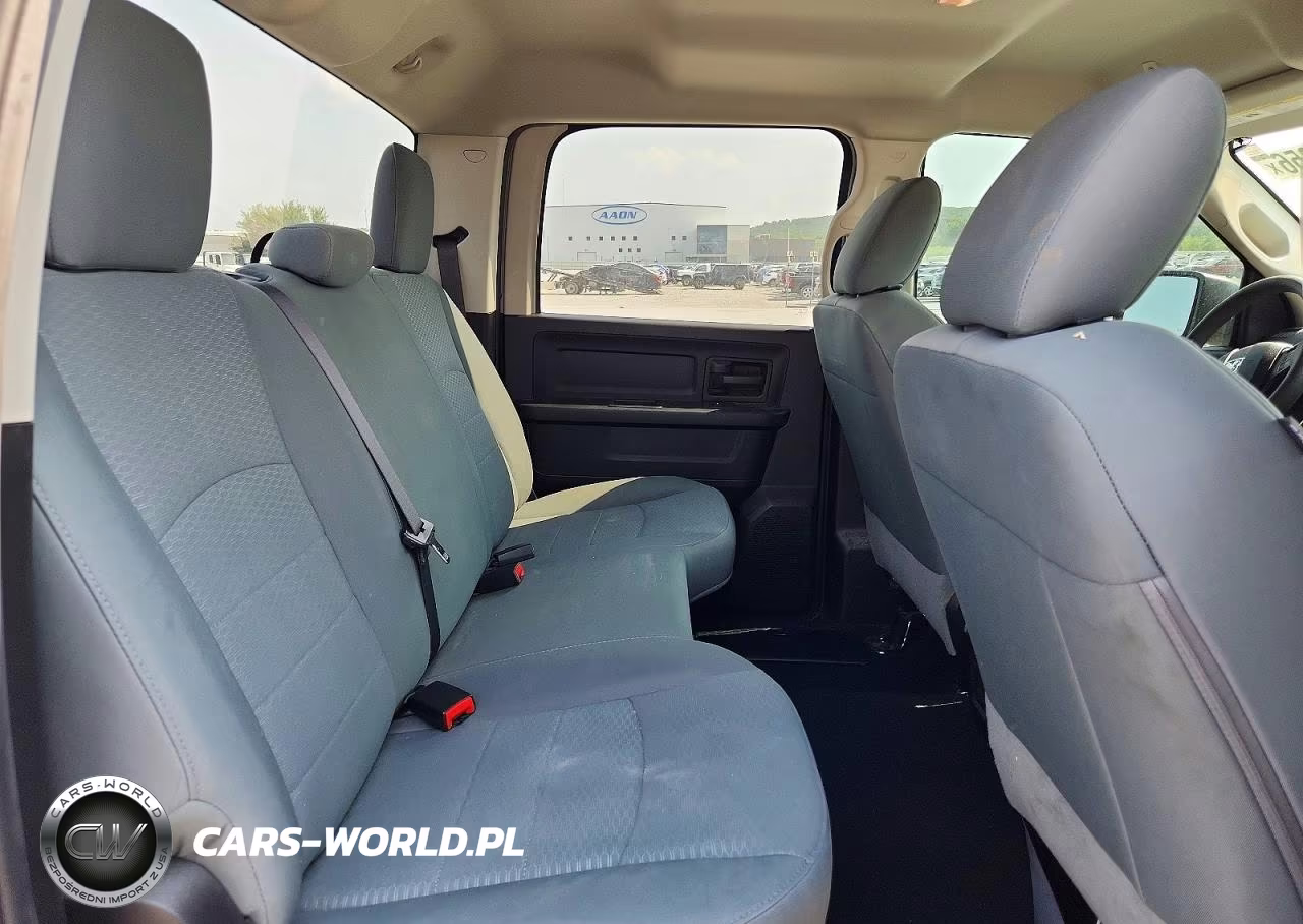 2019 Ram 1500 Classic Tradesman VIN:1C6RR7KM0KS726459 - 10