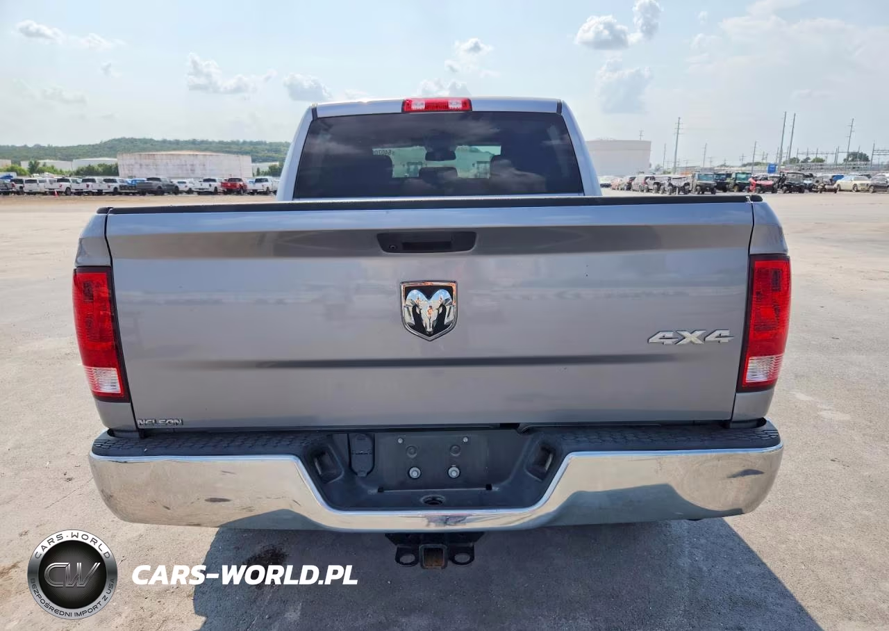 2019 Ram 1500 Classic Tradesman VIN:1C6RR7KM0KS726459 - 6