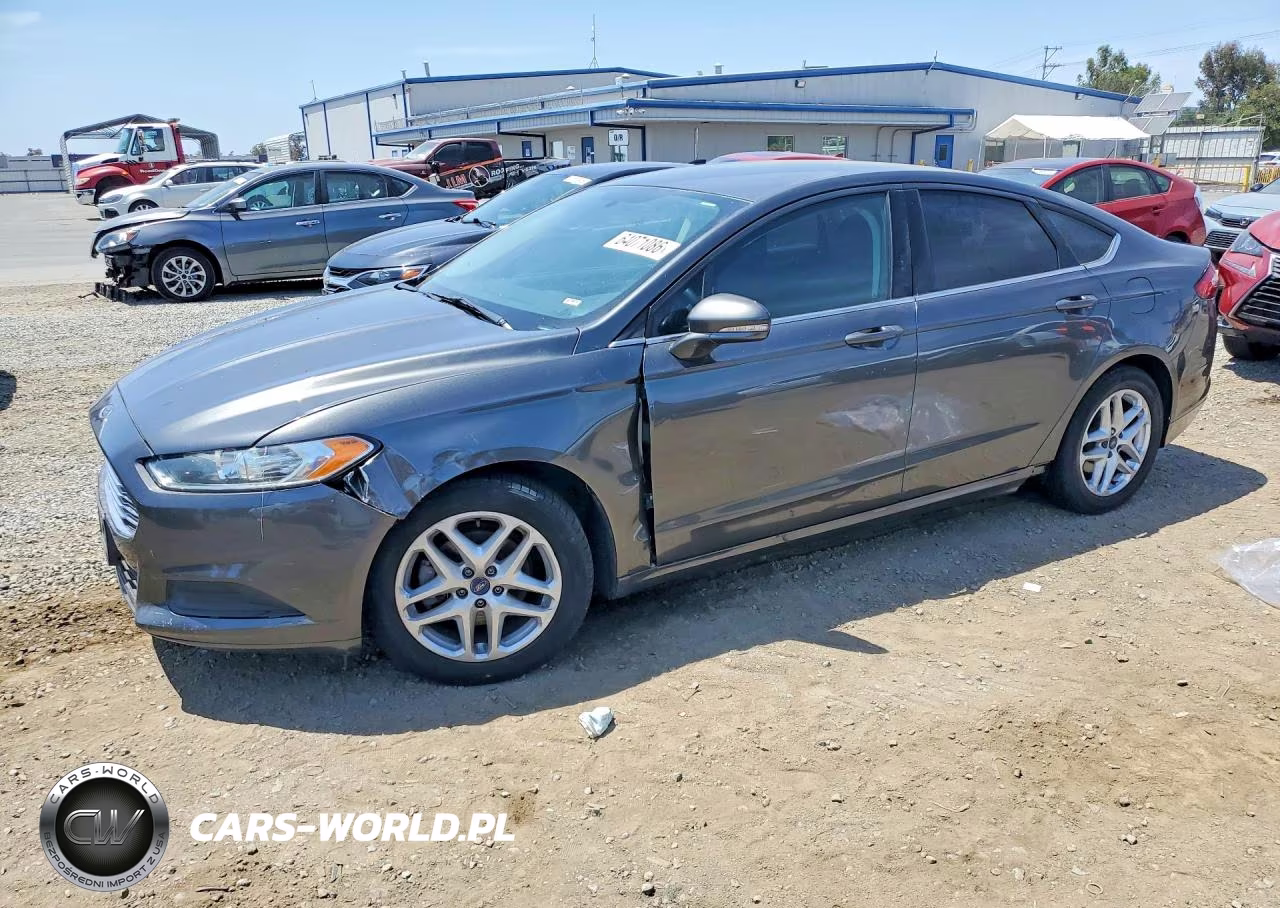 2016 Ford Fusion Se – zdjęcie 1 z 12
